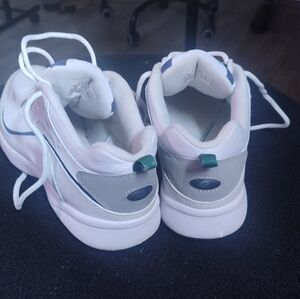 Easy Spirit Women's Sneakers in White and Teal